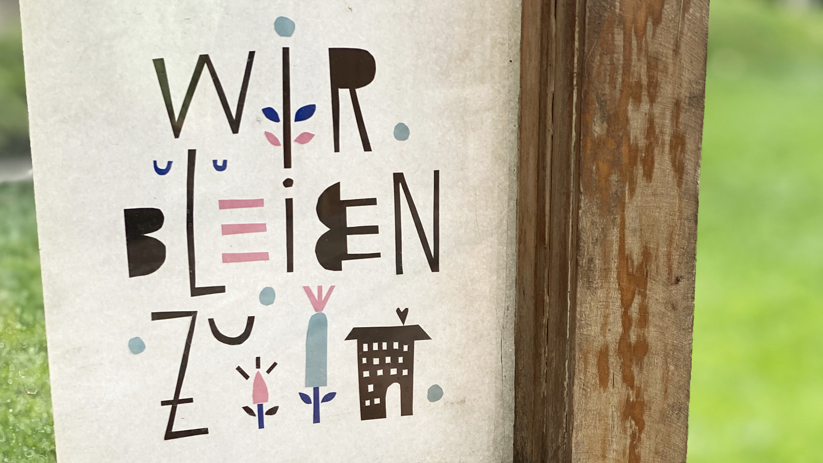 'happyweb14' by Romina Sandrock